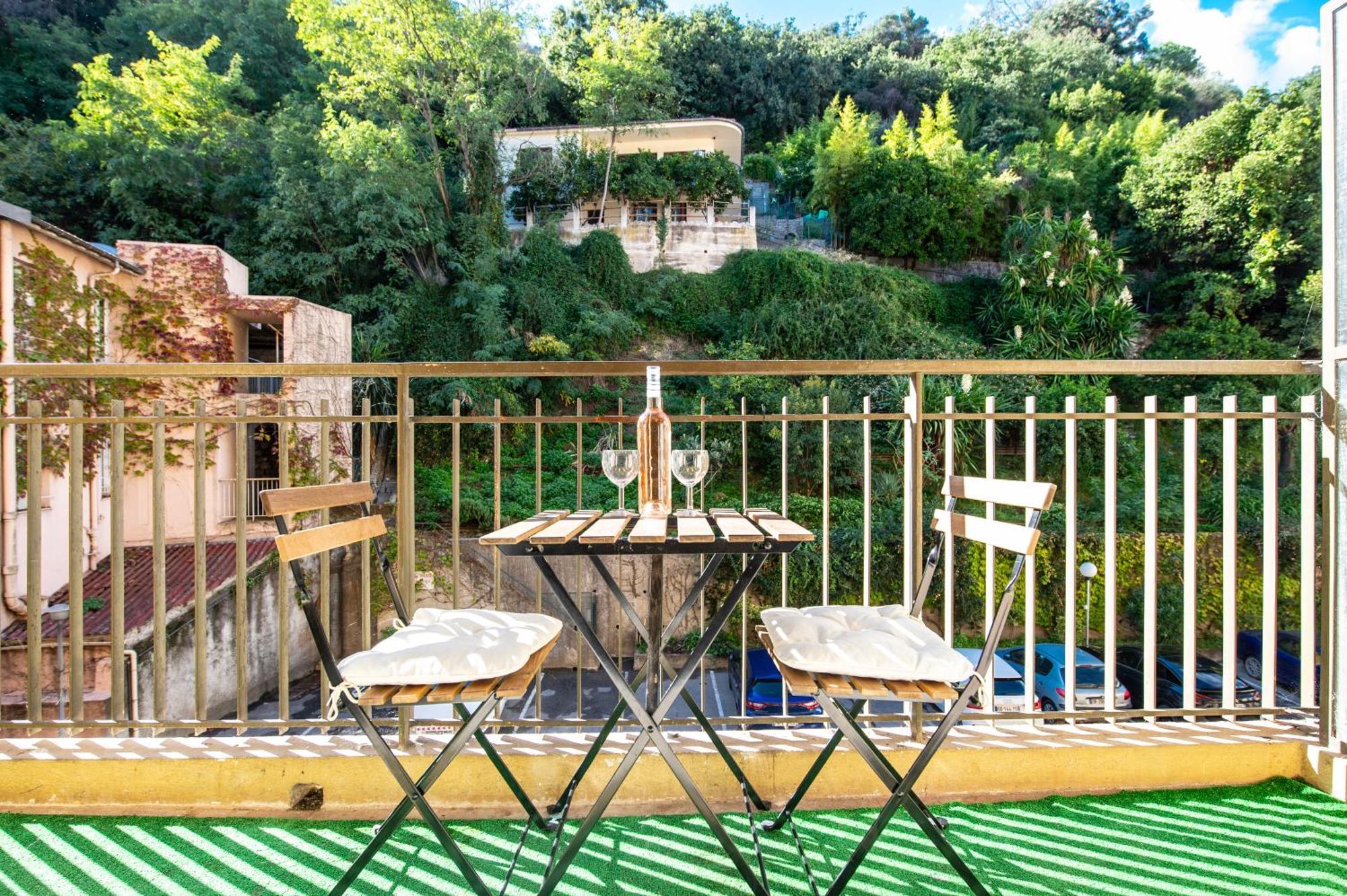 Studio Moderne Menton Buitenkant foto