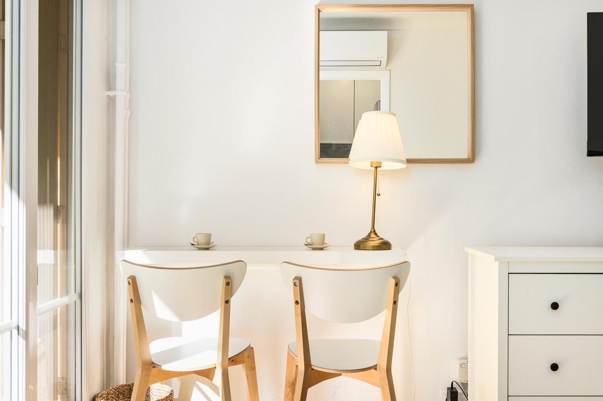 Studio Moderne Menton Buitenkant foto