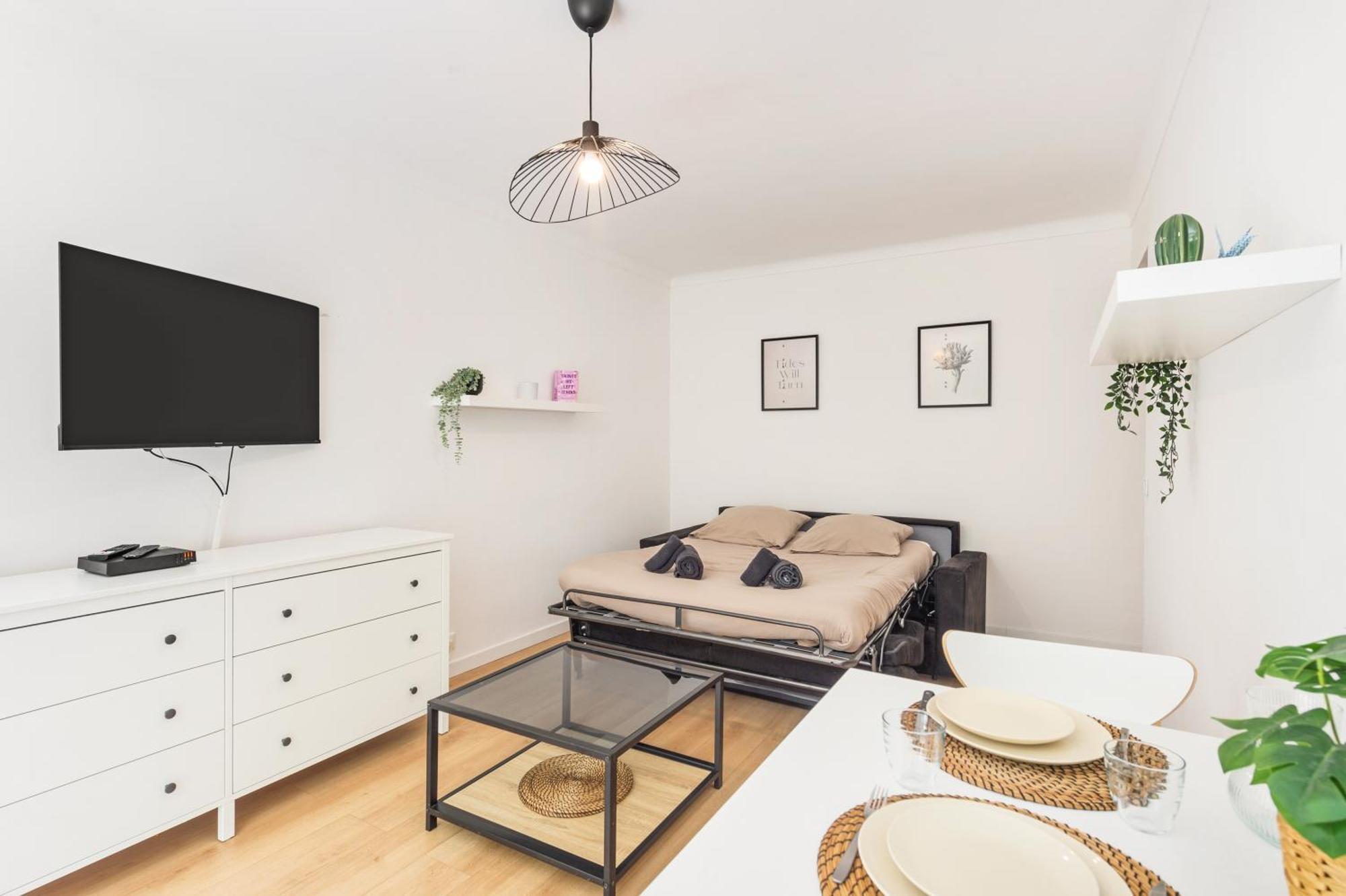 Studio Moderne Menton Buitenkant foto