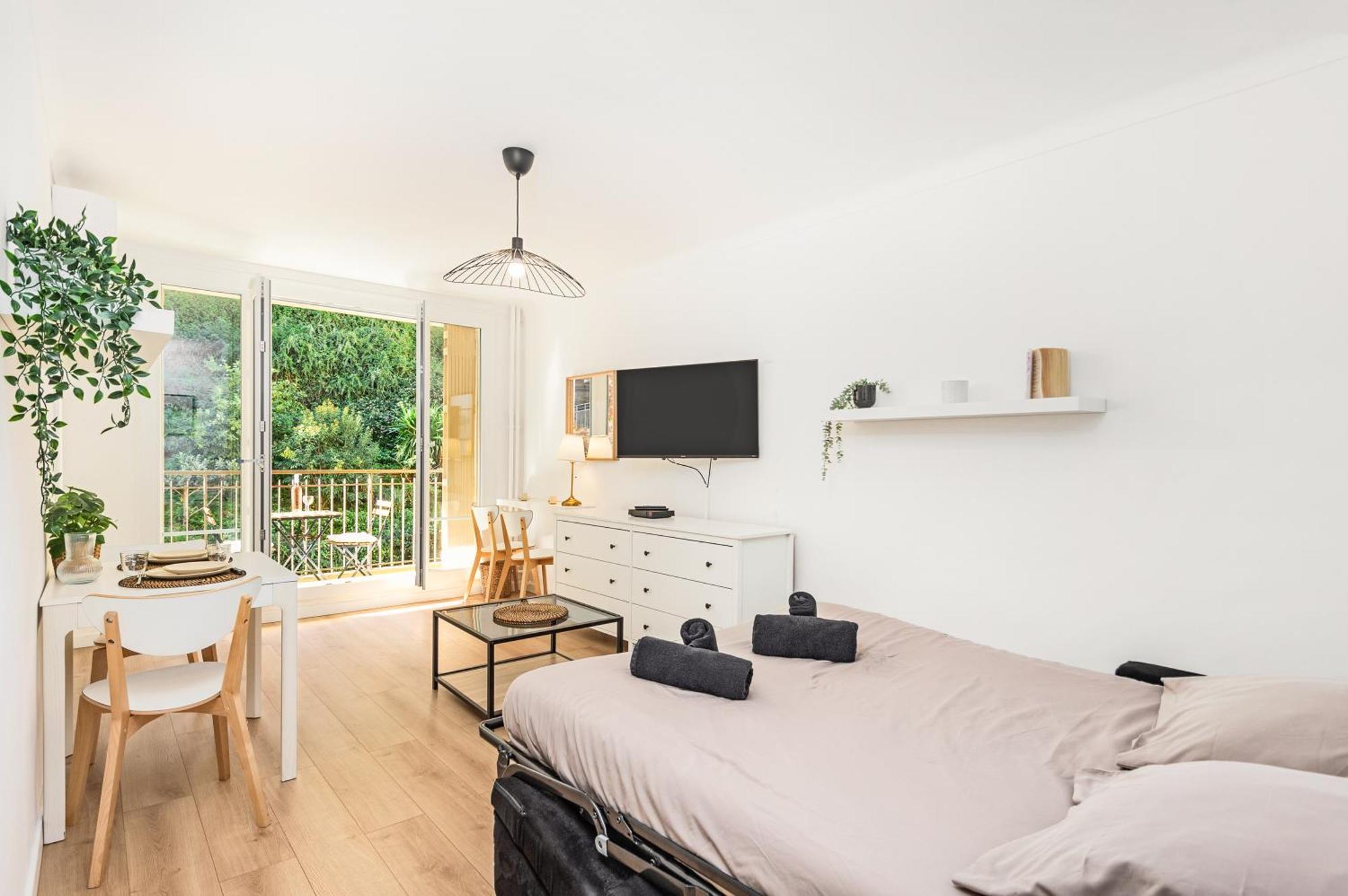 Studio Moderne Menton Buitenkant foto